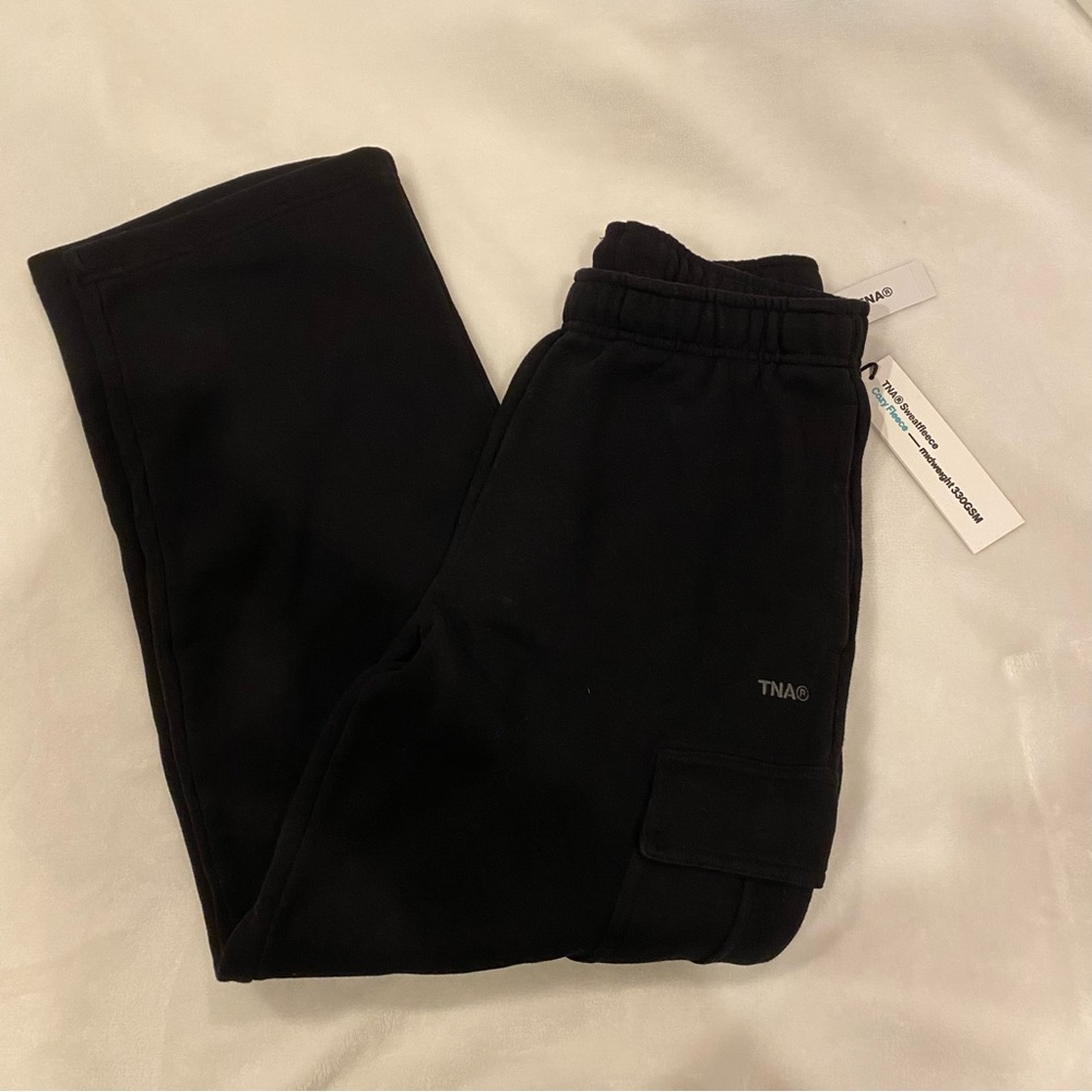 Aritzia Tna Black Cozy Fleece Mega Cargo Sweatpant